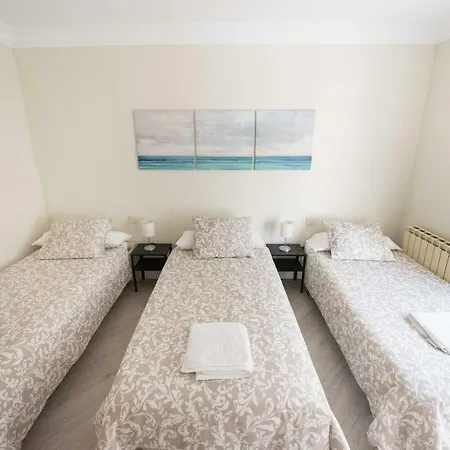 Espacios Blanco Plaza Mayor Apartment