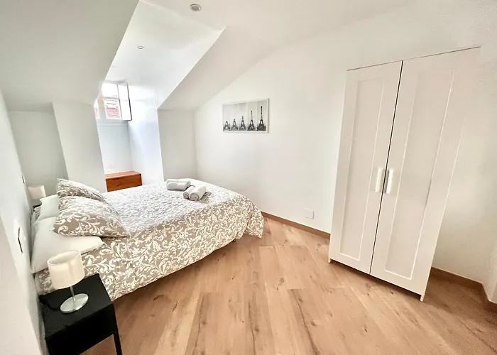 Espacios Blanco Plaza Mayor Daire