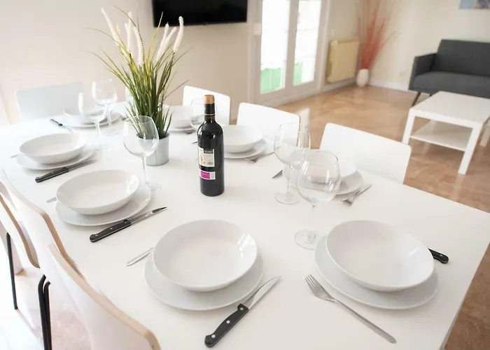 Espacios Blanco Plaza Mayor Daire *